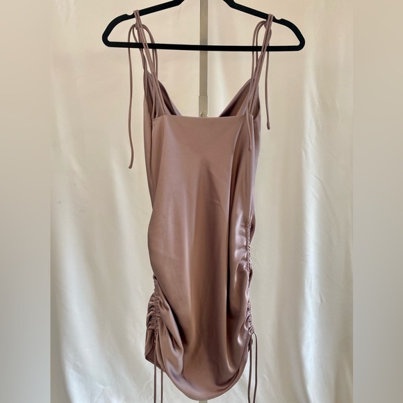 NWT Pink Moon Bay mauve satiny dress, women’s size S. Cowl neck, ruched tie side - Picture 3 of 5